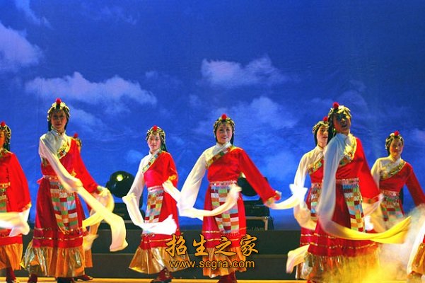 學生表演