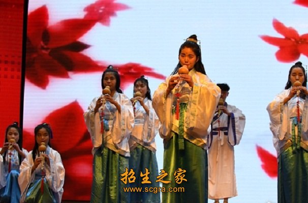 學(xué)生表演