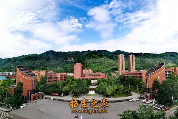 學校大門
