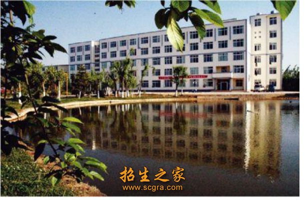 昆明藝術(shù)職業(yè)學(xué)院2018年招生簡章