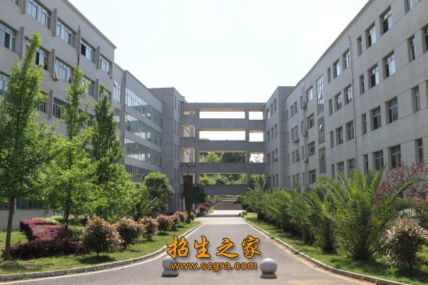 學校環(huán)境
