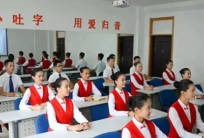 重慶鐵路工程學(xué)校畢業(yè)未來(lái)就業(yè)并不難