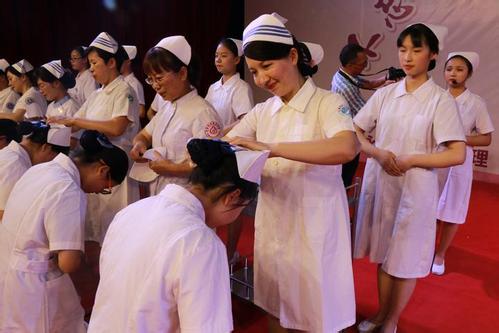 重慶護理學院要不要男生