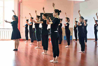 成都幼師學(xué)校是重點幼兒教師培養(yǎng)基地