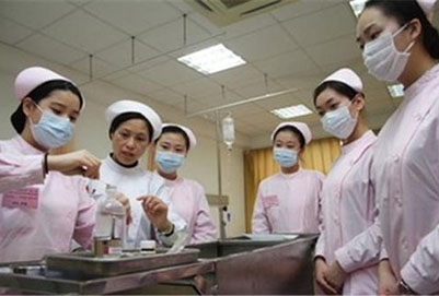 高級護理專業(yè)的就業(yè)方向有哪些?學(xué)習(xí)內(nèi)容有哪些?