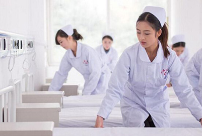 初中女生讀遵義護理學(xué)校護理專業(yè)好不好