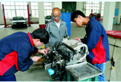 重慶汽修學校的汽車機修專業(yè)有哪些課程?
