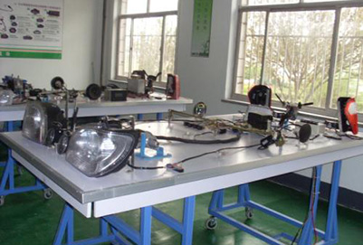 成都汽車學校哪家好?
