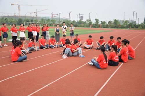 重慶華夏幼師學(xué)校就業(yè)前景怎么樣