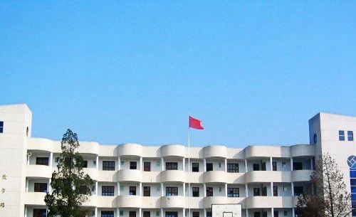 武漢市新洲高級職業(yè)中學