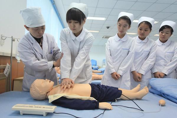 嬰兒口腔護(hù)理專業(yè)的學(xué)習(xí)