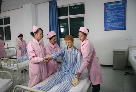 成都二衛(wèi)校護(hù)理要學(xué)些什么呢