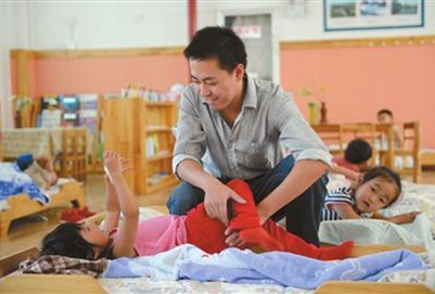 貴陽幼師學(xué)校：男幼師為何會更受歡迎?