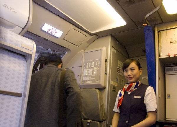 四川航空學(xué)校開設(shè)有什么專業(yè)？好不好？