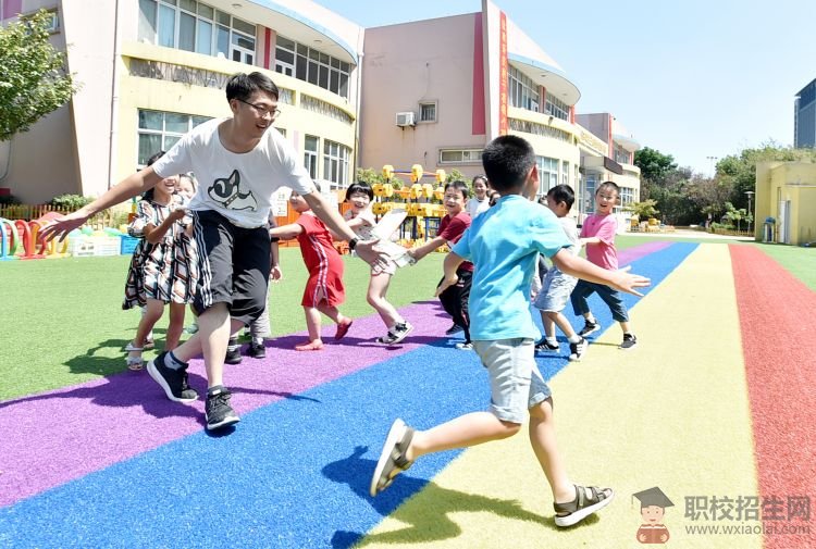 男幼師有就業(yè)性別上的優(yōu)勢嗎？