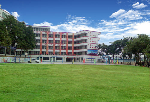四川城市職業(yè)學(xué)院具體位置在哪里？